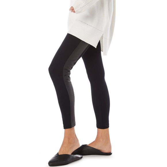 HUE Pants - HUE faux leather panel leggings